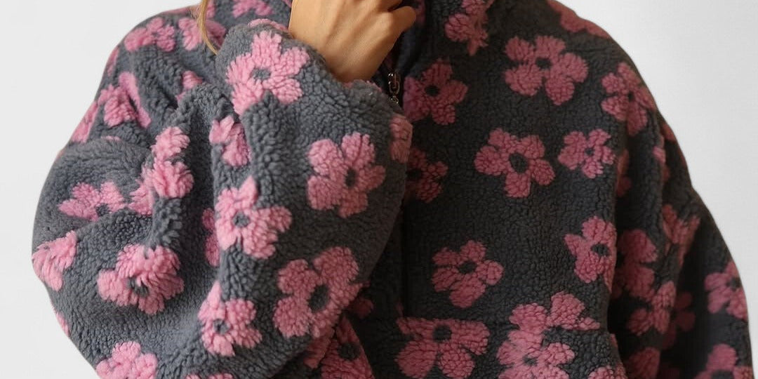 Daisy - Polar fleece Flowering