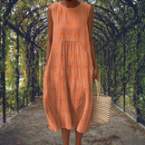 Aikaterini – Elegant sleeveless dress with pockets