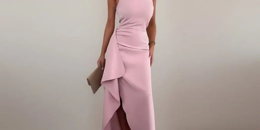 Silvia - Striking Dress