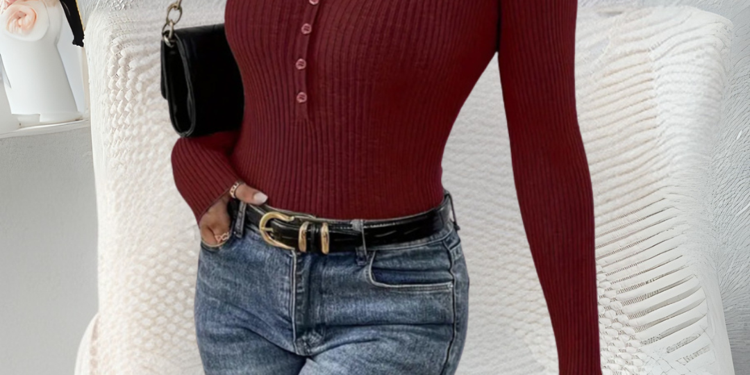 ESTEFANIA™ – Everyday Button-Front Long Sleeve Top