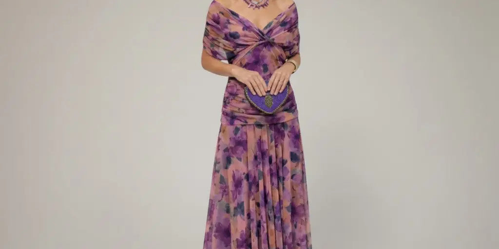 Velora - Long Floral Dress with V-Neck