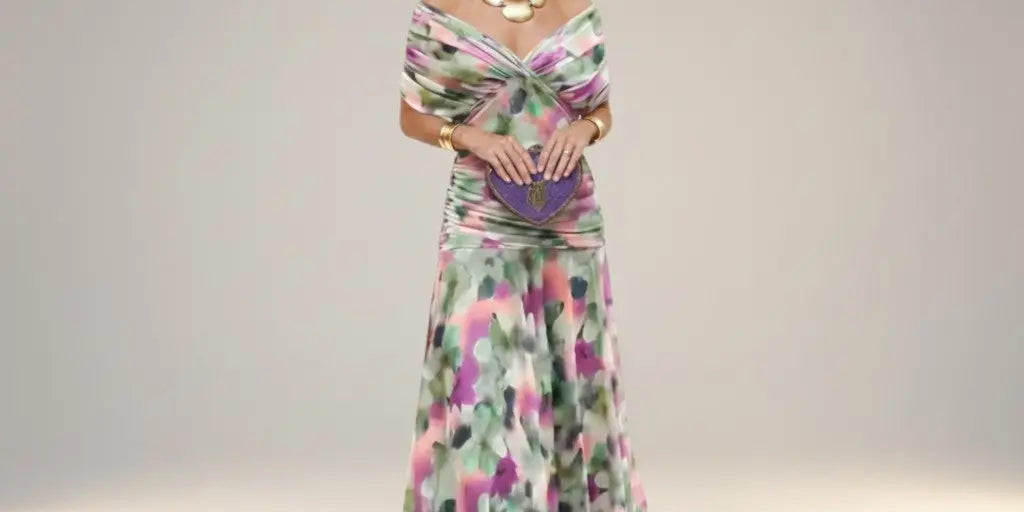 Velora - Long Floral Dress with V-Neck