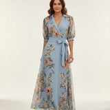 Valeria - Midi dress with V-neck and floral design