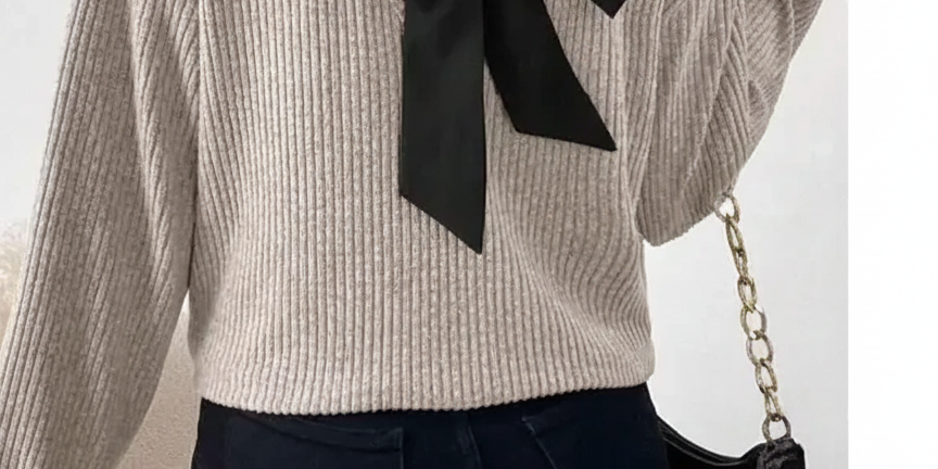 TAYLOR™ - Women's Casual Loose Fit T-Shirt Back Bow Design