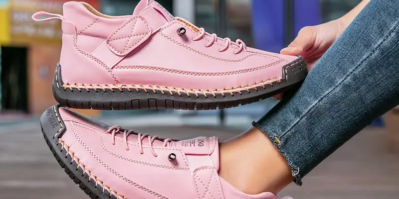 MIA ORTHOPEDIC SNEAKERS