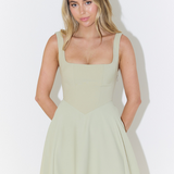 Valeria | Elegance and Style for Every Occasion