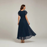 Noelia - Elegant Evening Dress with V-Neck