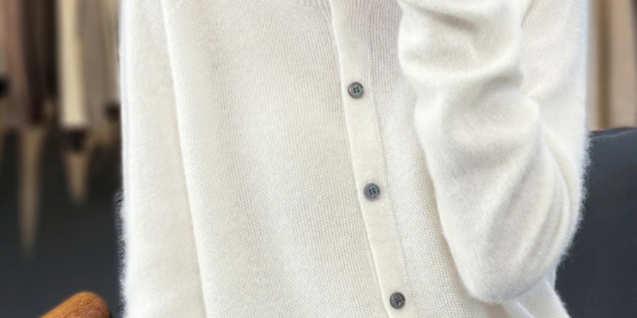 Leyla | Classic Cardigan