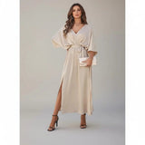 Penélope - Long Evening Dress with V-Neck