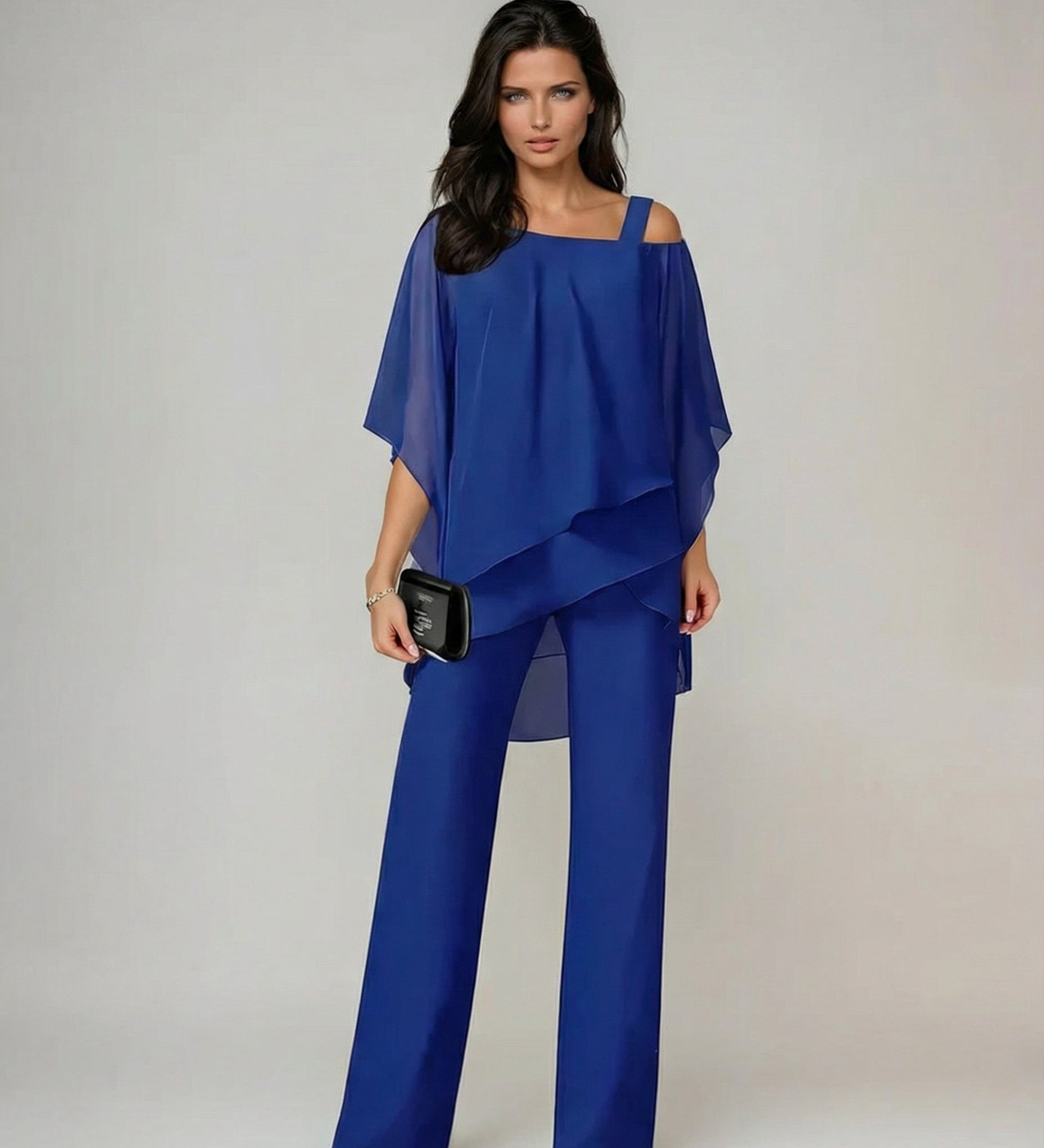 Hallie - Elegant Two Piece Fluid Set
