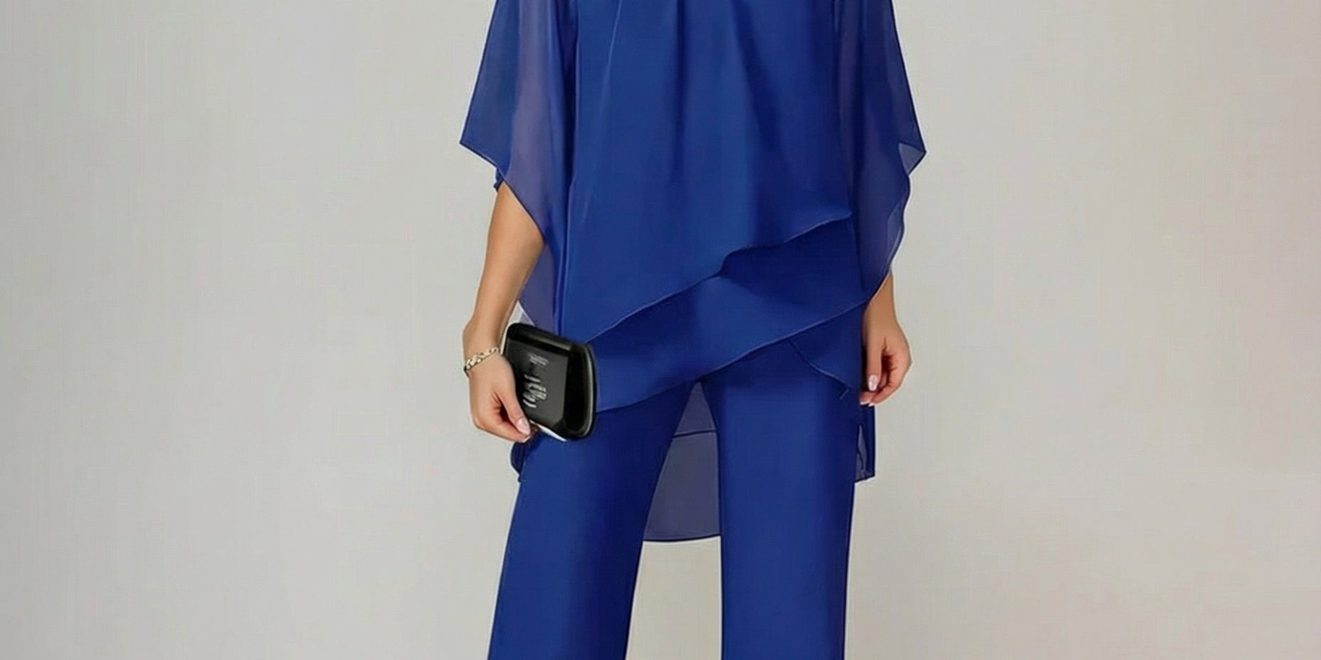 Hallie - Elegant Two Piece Fluid Set