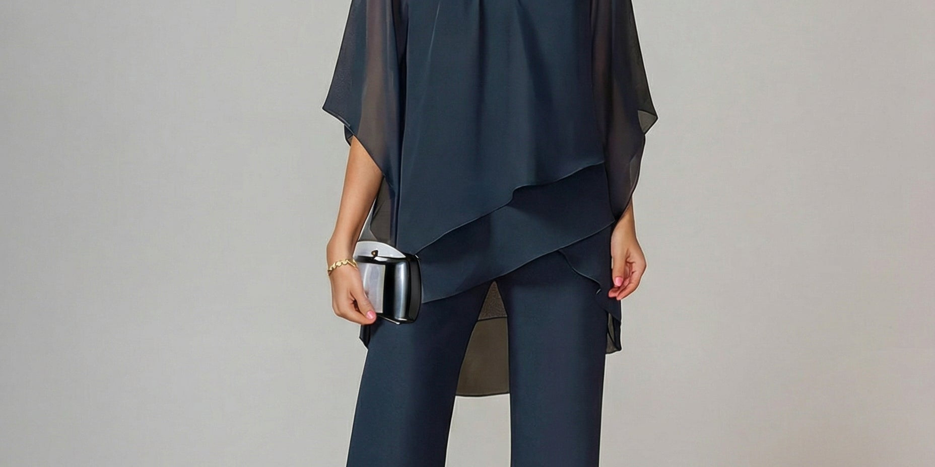 Hallie - Elegant Two Piece Fluid Set