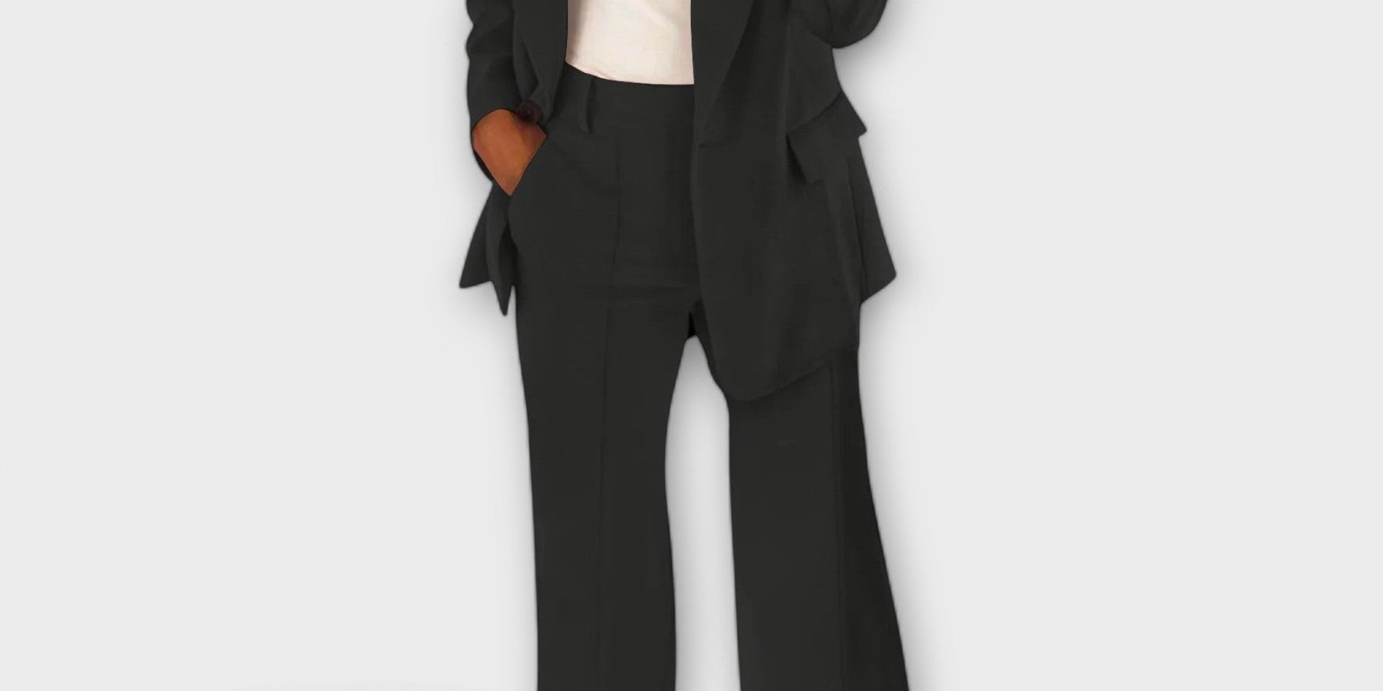 Christina – Women's Suit Set